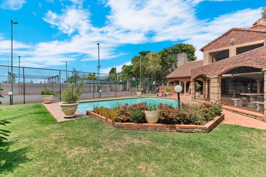 1 Bedroom Property for Sale in Morningside Gauteng