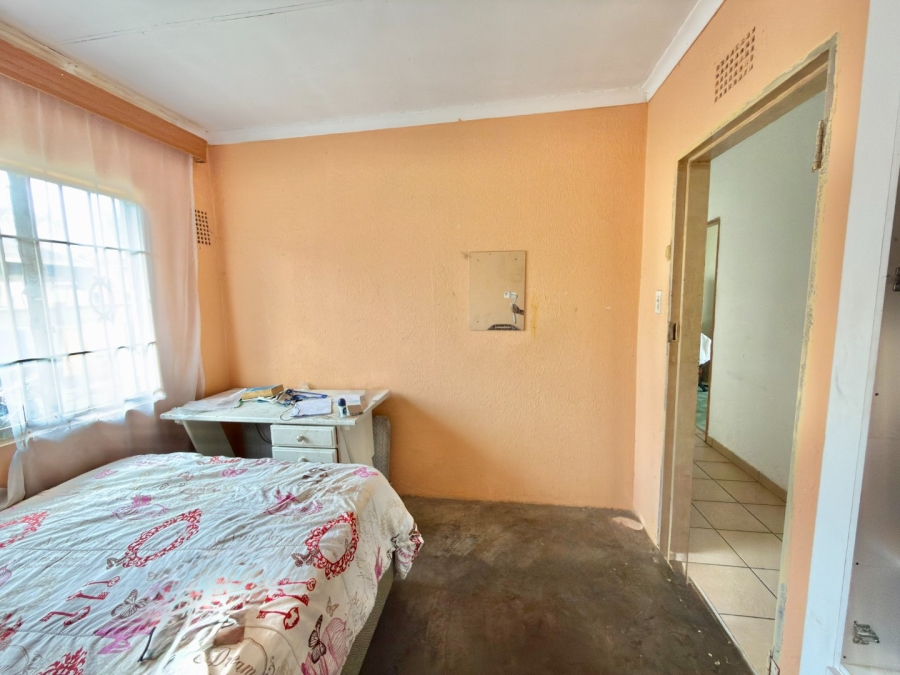 3 Bedroom Property for Sale in Lenasia Ext 1 Gauteng
