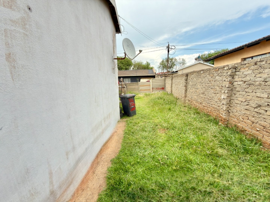 3 Bedroom Property for Sale in Lenasia Ext 1 Gauteng