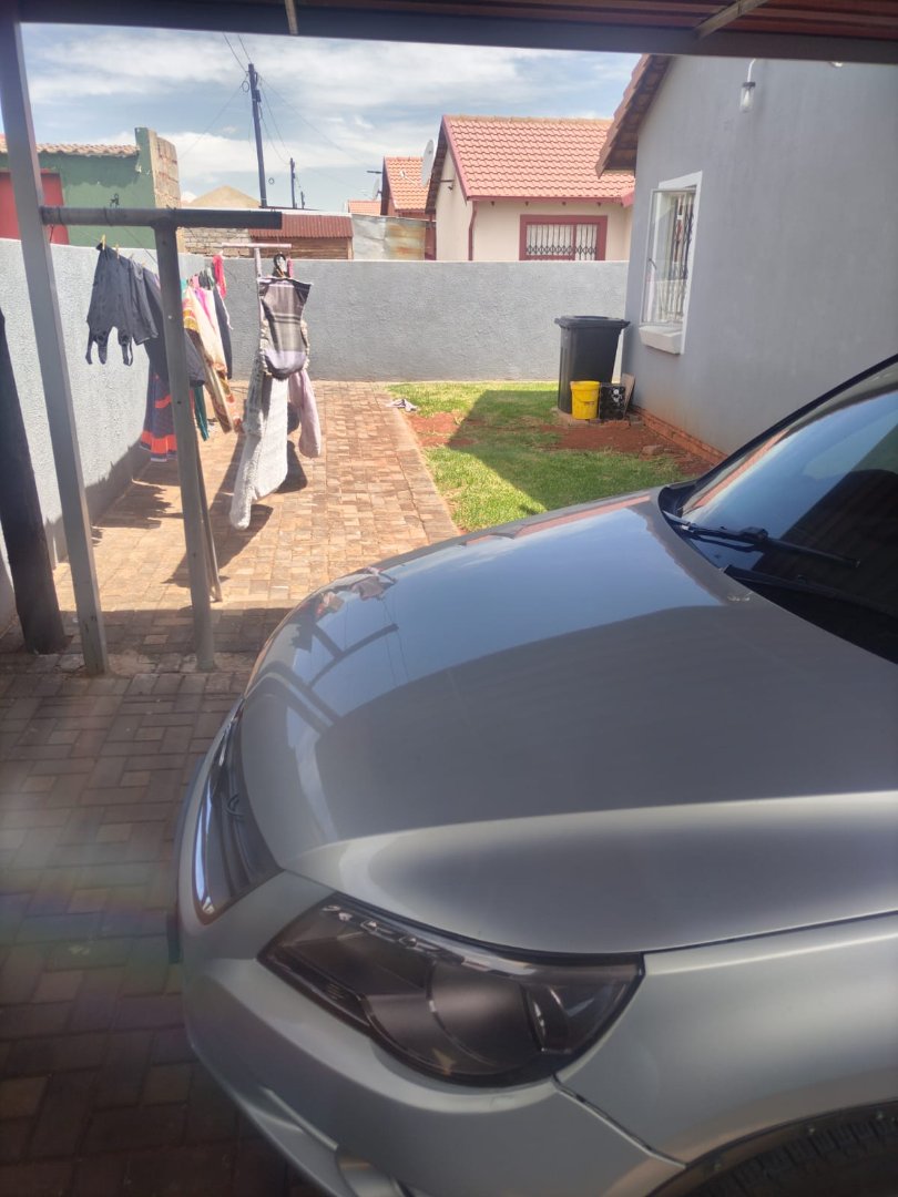 2 Bedroom Property for Sale in Dawn Park Gauteng