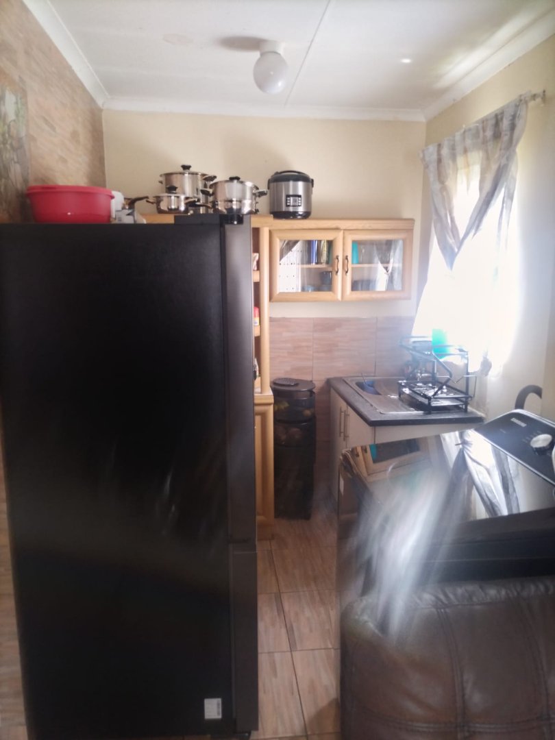 2 Bedroom Property for Sale in Dawn Park Gauteng