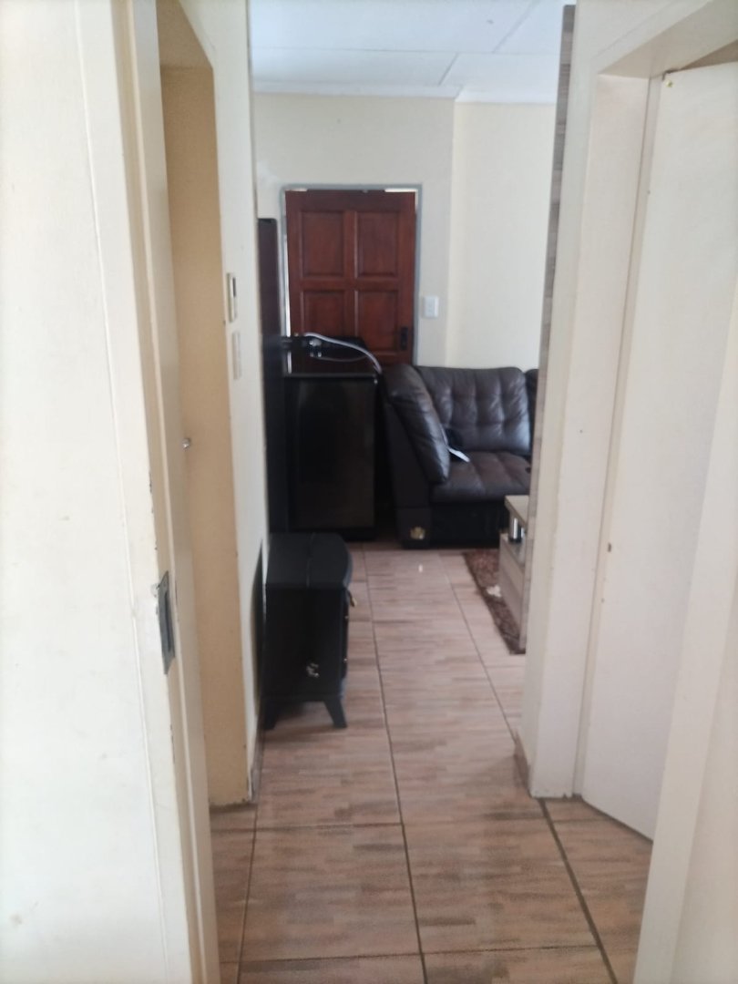2 Bedroom Property for Sale in Dawn Park Gauteng