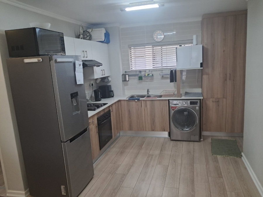 2 Bedroom Property for Sale in Witfield Gauteng