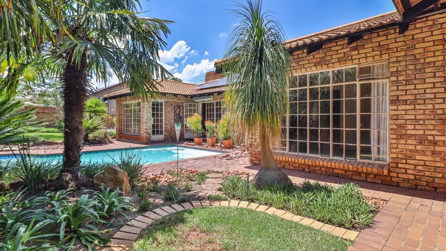 4 Bedroom Property for Sale in Sunward Park Gauteng