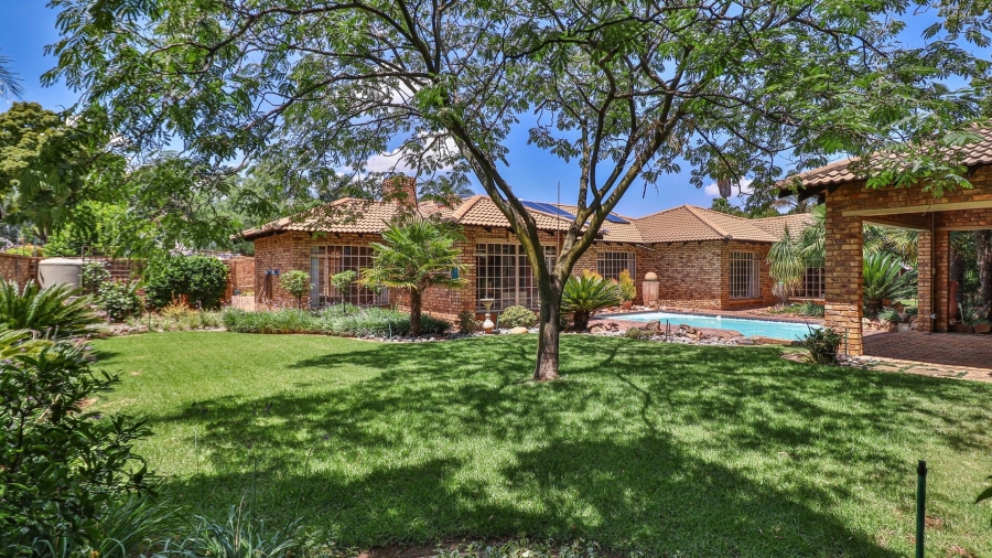 4 Bedroom Property for Sale in Sunward Park Gauteng