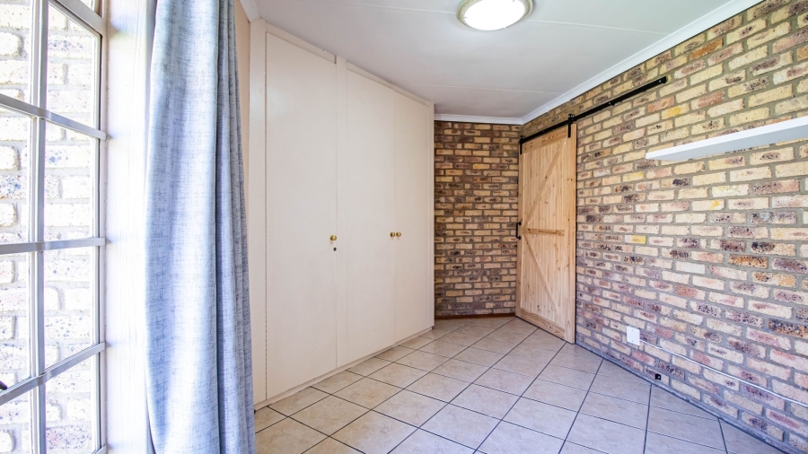 4 Bedroom Property for Sale in Sunward Park Gauteng