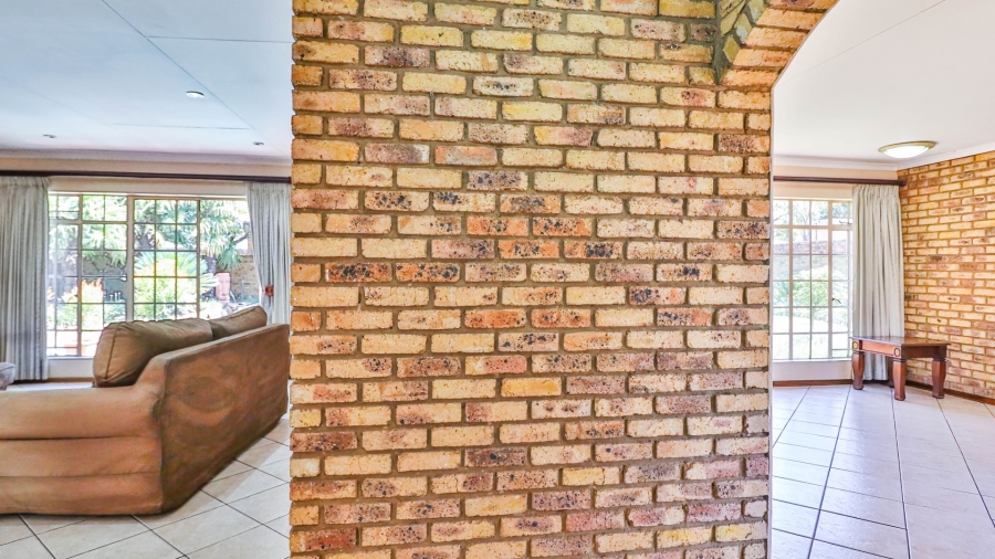 4 Bedroom Property for Sale in Sunward Park Gauteng