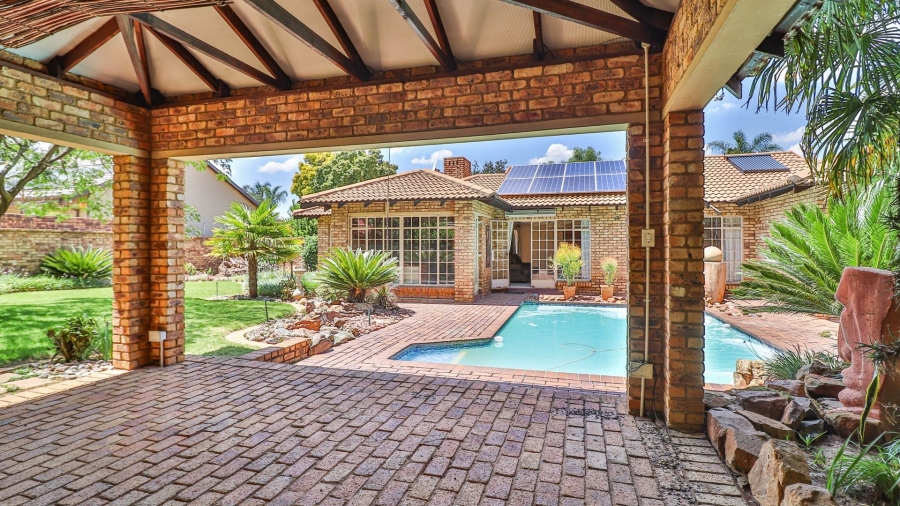 4 Bedroom Property for Sale in Sunward Park Gauteng