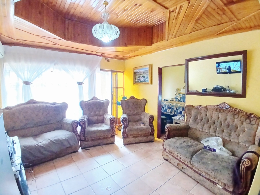  Bedroom Property for Sale in Tsakane Ext 15 Gauteng