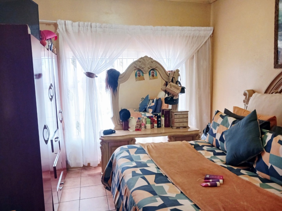  Bedroom Property for Sale in Tsakane Ext 15 Gauteng