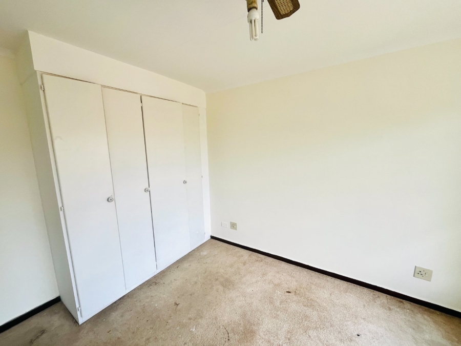 To Let 2 Bedroom Property for Rent in Buccleuch Gauteng