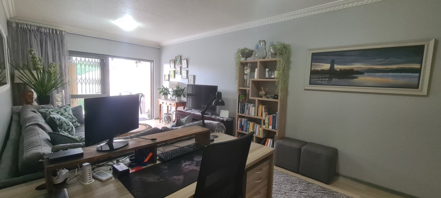 2 Bedroom Property for Sale in Morningside Gauteng