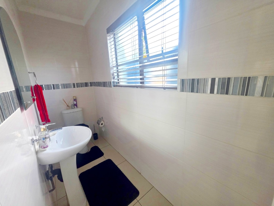3 Bedroom Property for Sale in Parkrand Gauteng