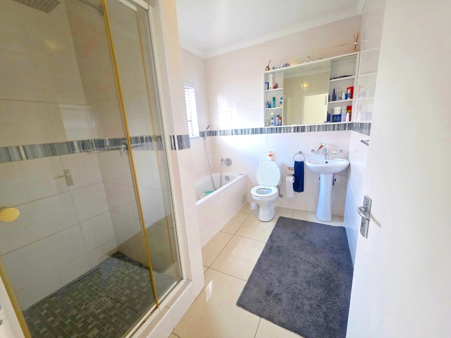 3 Bedroom Property for Sale in Parkrand Gauteng