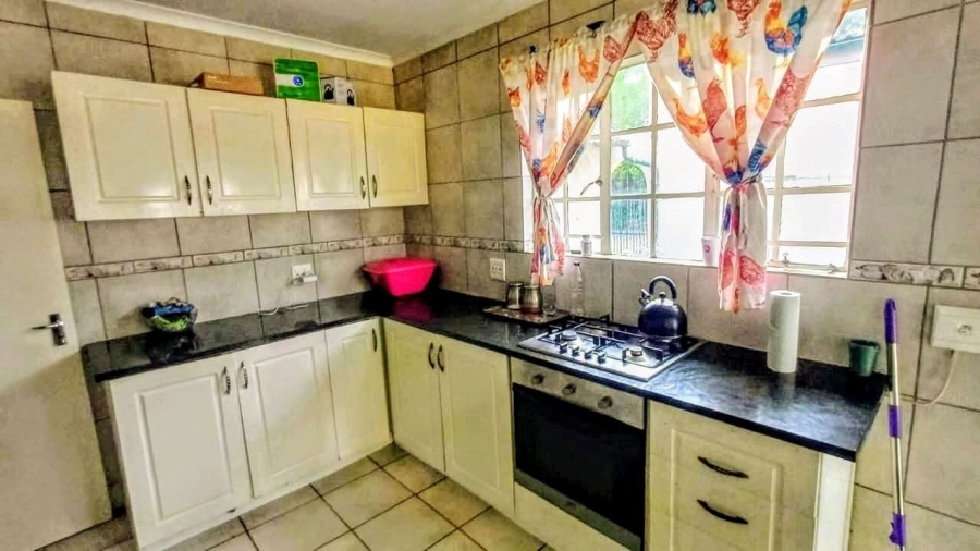 To Let 2 Bedroom Property for Rent in Rynfield Gauteng