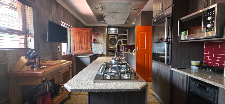 4 Bedroom Property for Sale in Brackendowns Gauteng