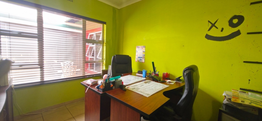 4 Bedroom Property for Sale in Brackendowns Gauteng