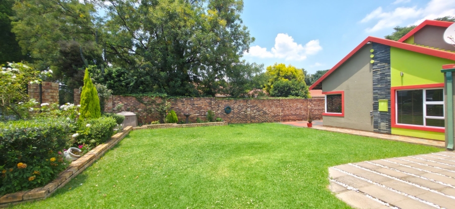 4 Bedroom Property for Sale in Brackendowns Gauteng