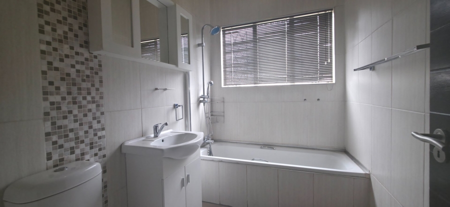 4 Bedroom Property for Sale in Florentia Gauteng