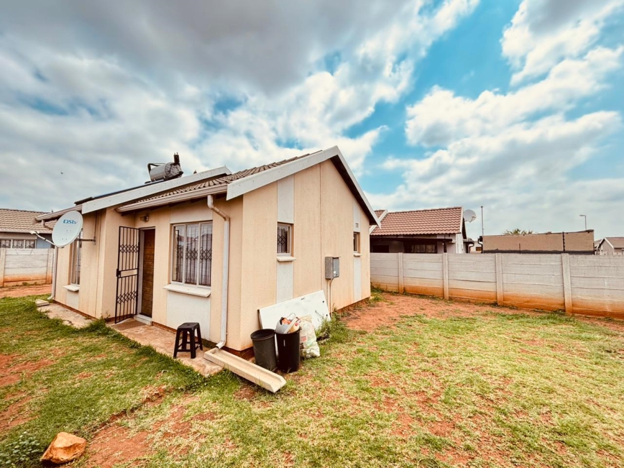 2 Bedroom Property for Sale in Sky City Gauteng