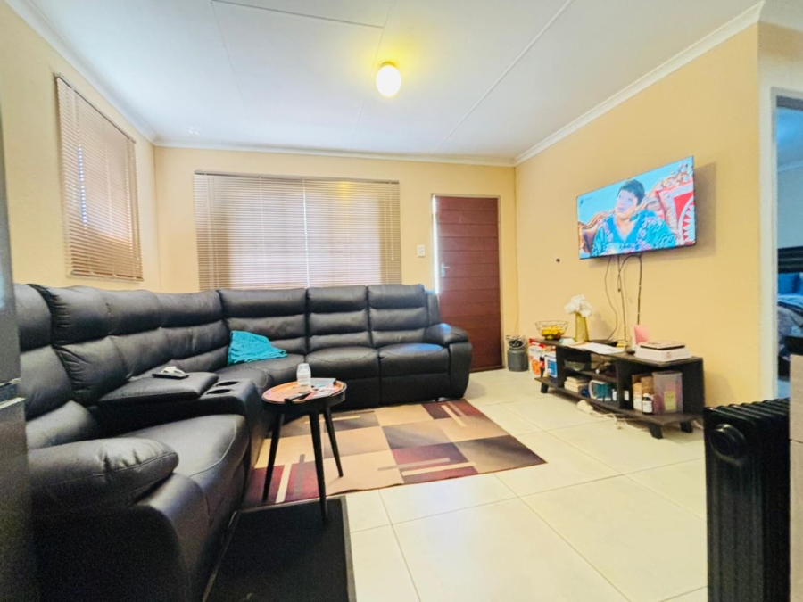 2 Bedroom Property for Sale in Sky City Gauteng