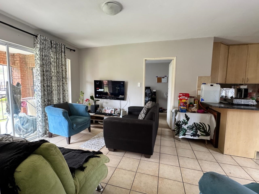 2 Bedroom Property for Sale in Noordwyk Gauteng