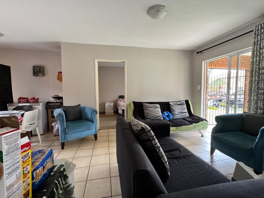 2 Bedroom Property for Sale in Noordwyk Gauteng