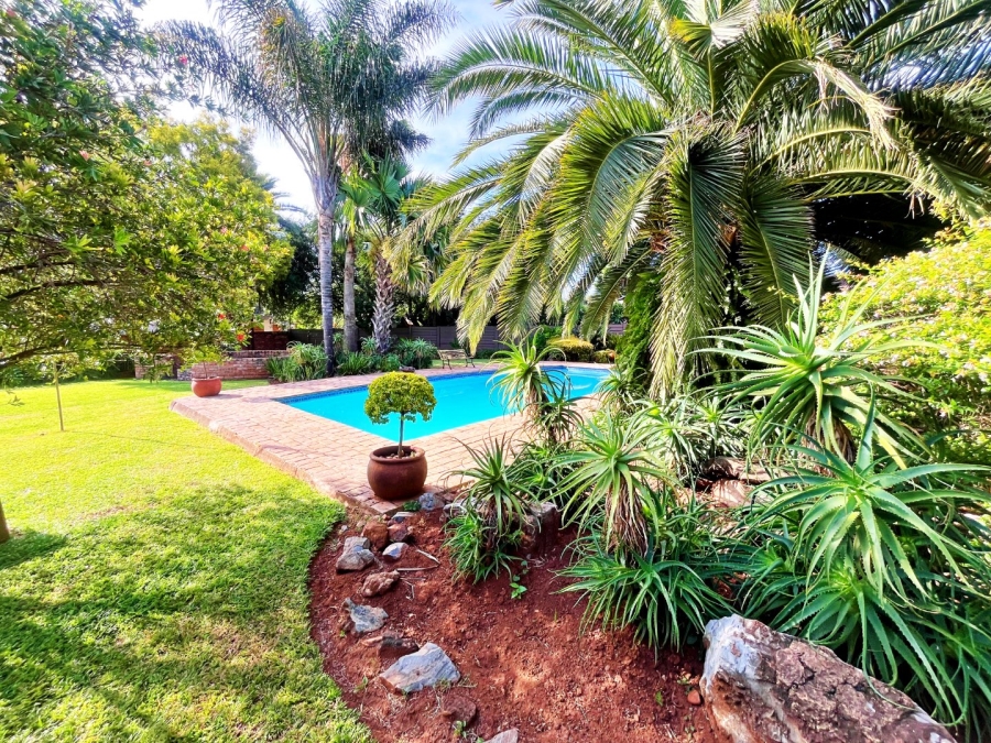 4 Bedroom Property for Sale in Wierda Park Gauteng