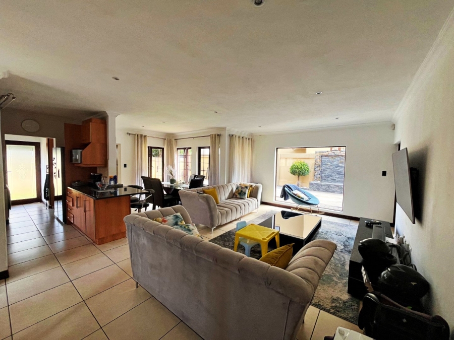 3 Bedroom Property for Sale in Celtisdal Gauteng