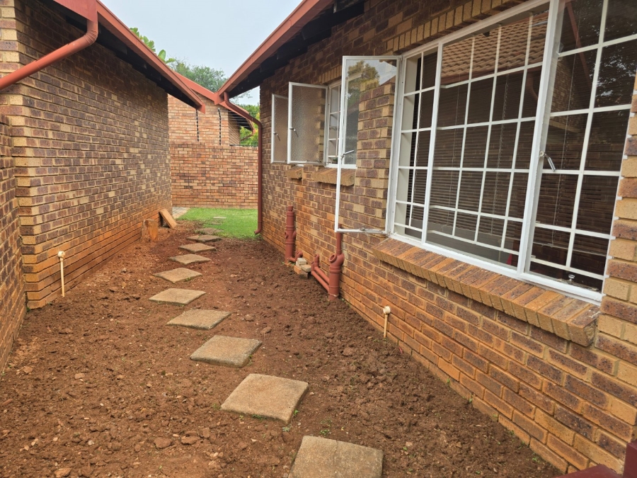 2 Bedroom Property for Sale in Meyerspark Gauteng