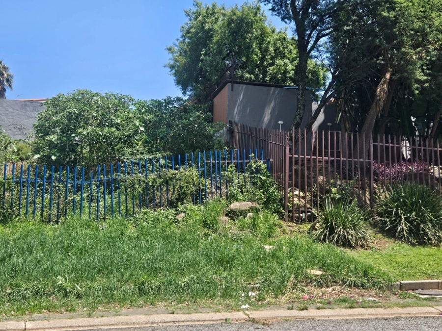Commercial Property for Sale in Mulbarton Gauteng