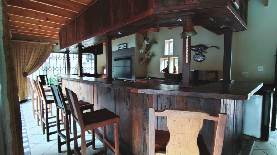 4 Bedroom Property for Sale in Vanderbijlpark SW 5 Gauteng