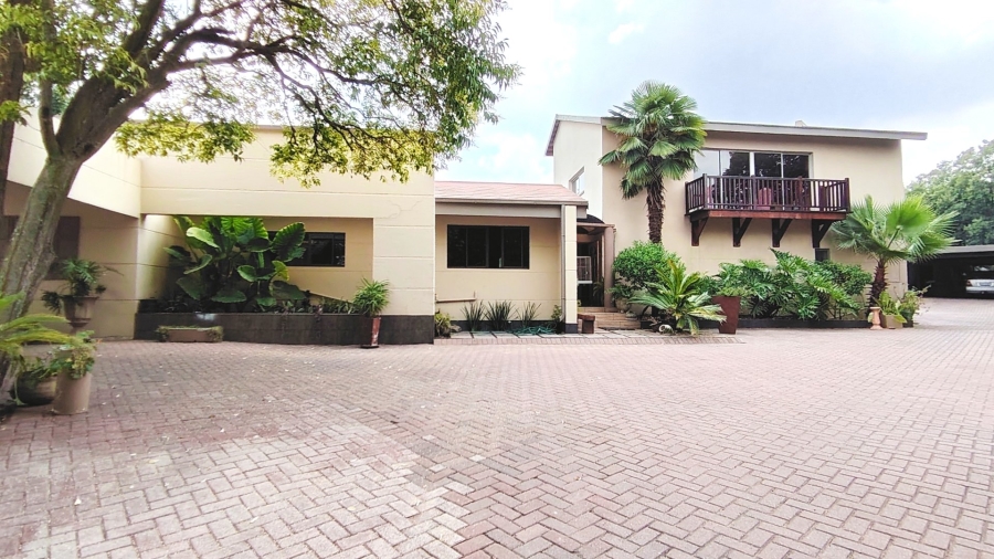 4 Bedroom Property for Sale in Vanderbijlpark SW 5 Gauteng