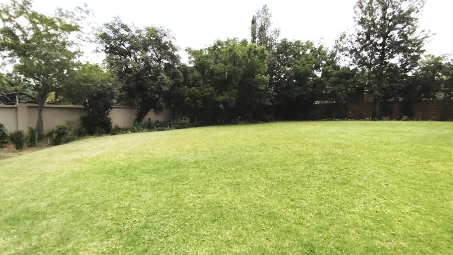4 Bedroom Property for Sale in Vanderbijlpark SW 5 Gauteng