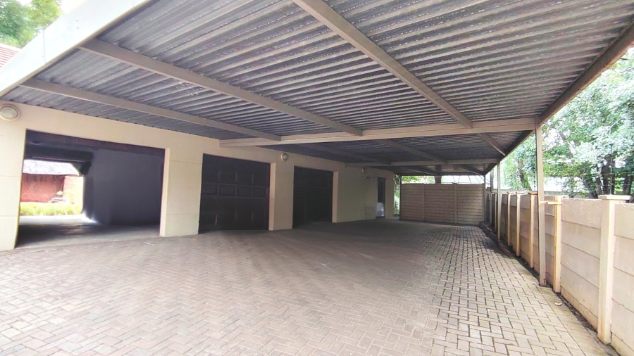 4 Bedroom Property for Sale in Vanderbijlpark SW 5 Gauteng