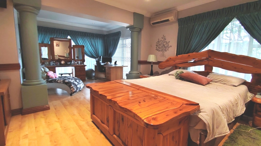 4 Bedroom Property for Sale in Vanderbijlpark SW 5 Gauteng