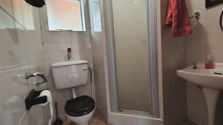 4 Bedroom Property for Sale in Vanderbijlpark SW 5 Gauteng