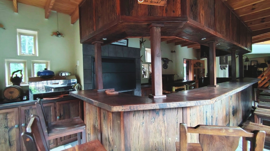 4 Bedroom Property for Sale in Vanderbijlpark SW 5 Gauteng