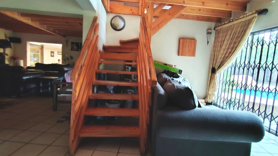 4 Bedroom Property for Sale in Vanderbijlpark SW 5 Gauteng