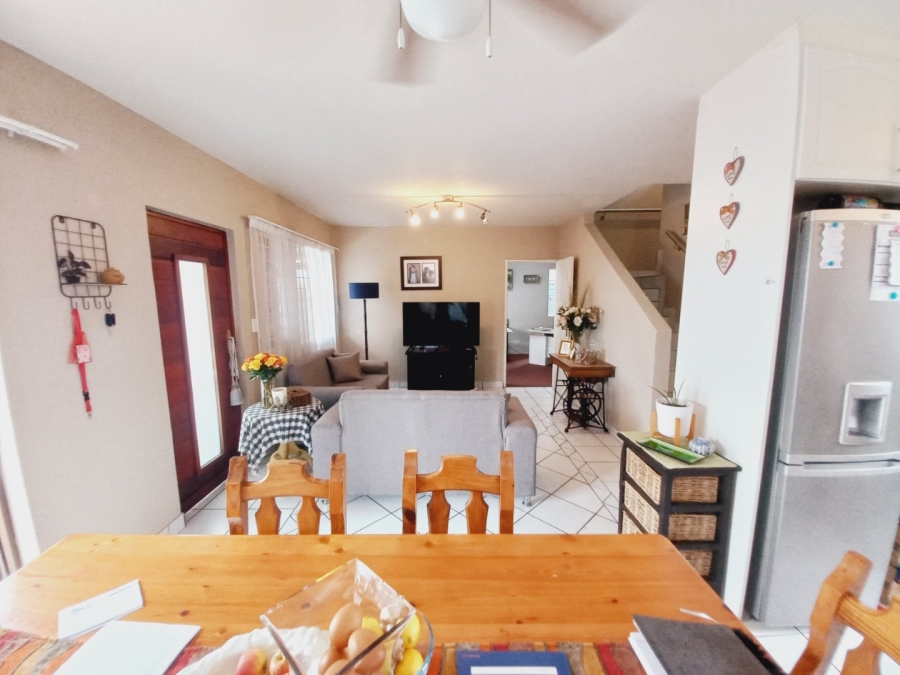 3 Bedroom Property for Sale in Buurendal Gauteng