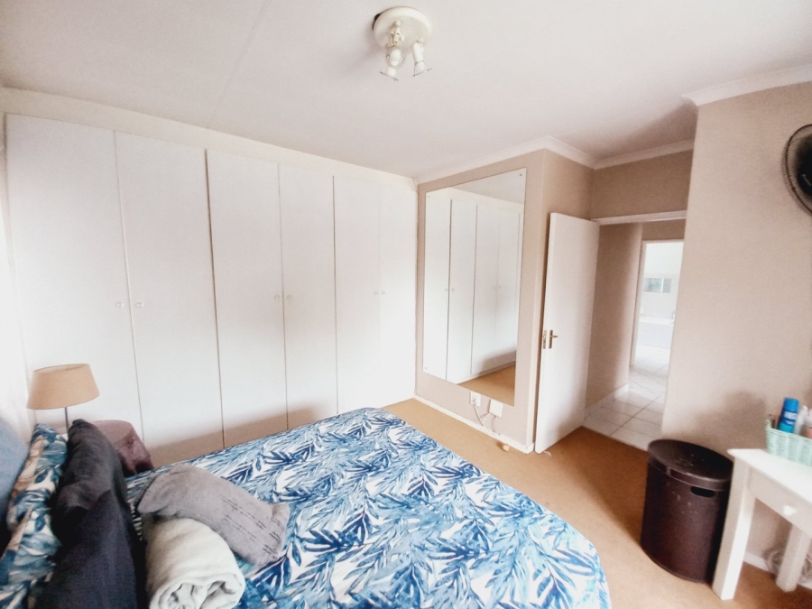 3 Bedroom Property for Sale in Buurendal Gauteng