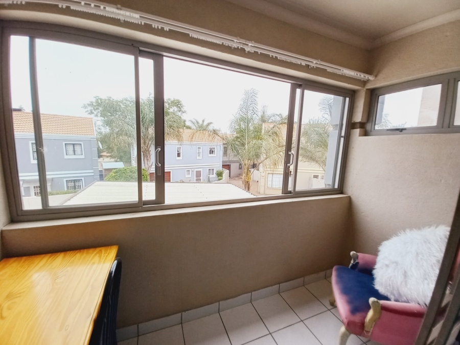 3 Bedroom Property for Sale in Buurendal Gauteng