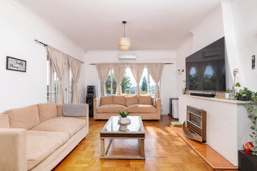 5 Bedroom Property for Sale in Florida Hills Gauteng