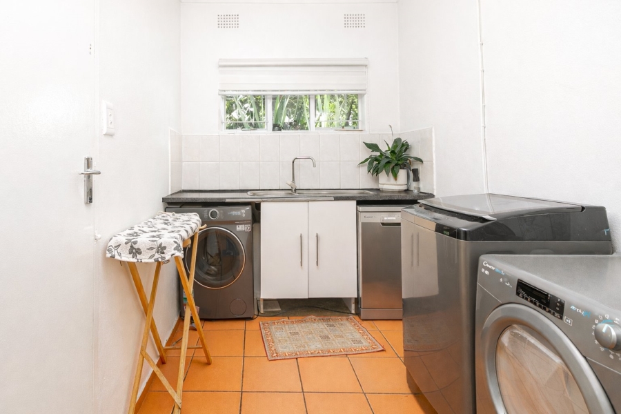 5 Bedroom Property for Sale in Florida Hills Gauteng