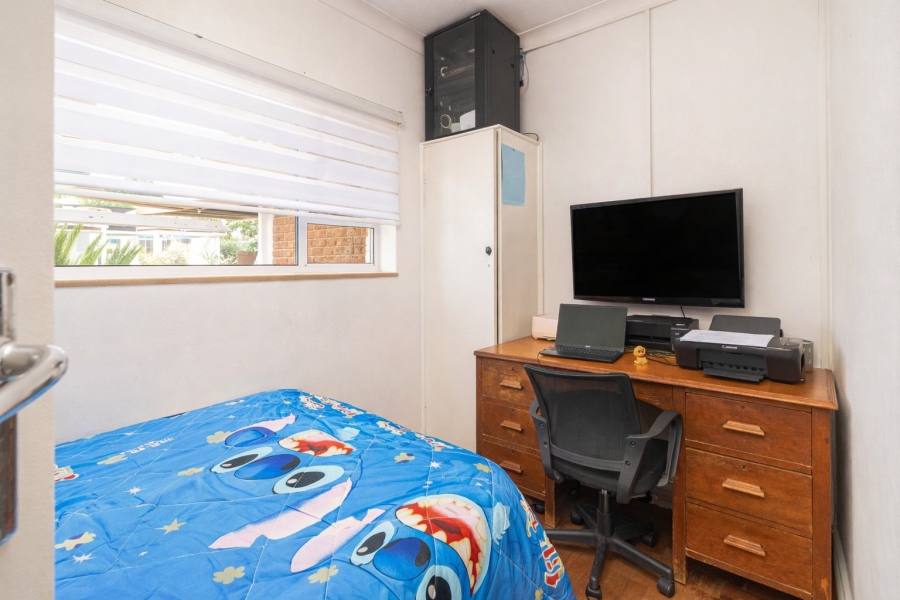 5 Bedroom Property for Sale in Florida Hills Gauteng