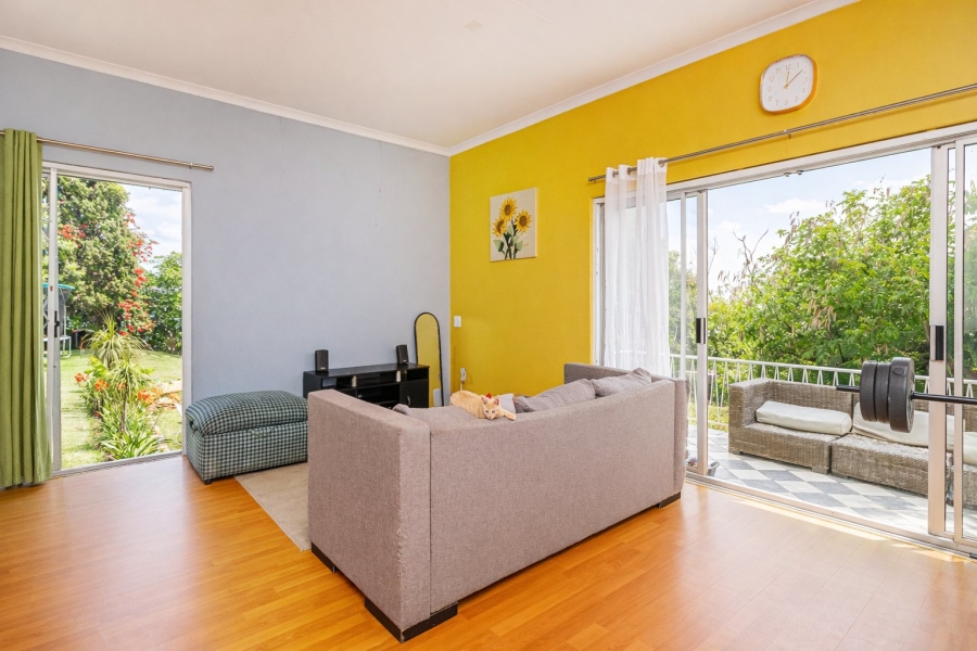 5 Bedroom Property for Sale in Florida Hills Gauteng