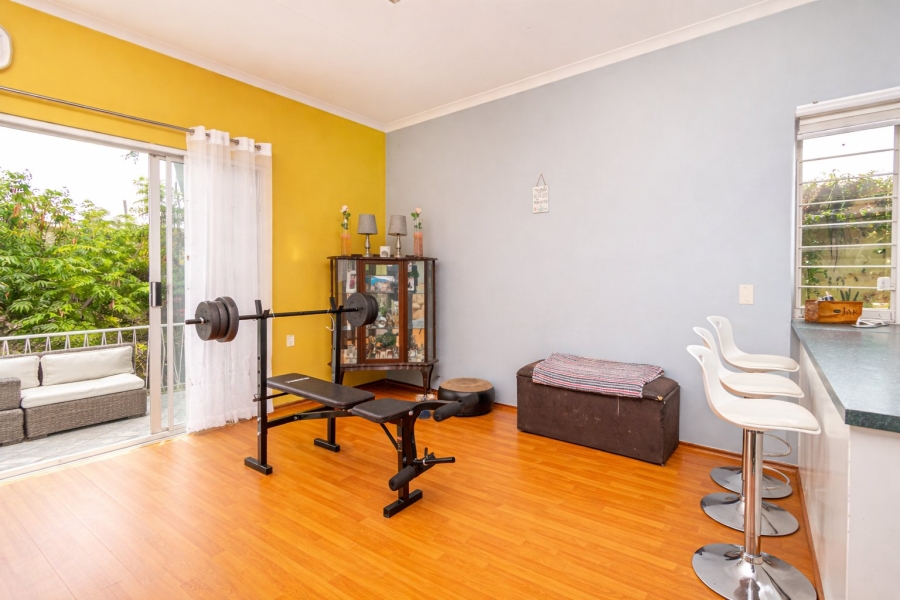 5 Bedroom Property for Sale in Florida Hills Gauteng