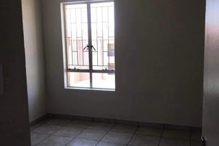 1 Bedroom Property for Sale in Aeroton Gauteng