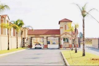 1 Bedroom Property for Sale in Aeroton Gauteng