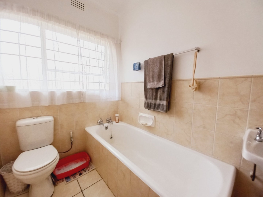 2 Bedroom Property for Sale in Eastleigh Gauteng